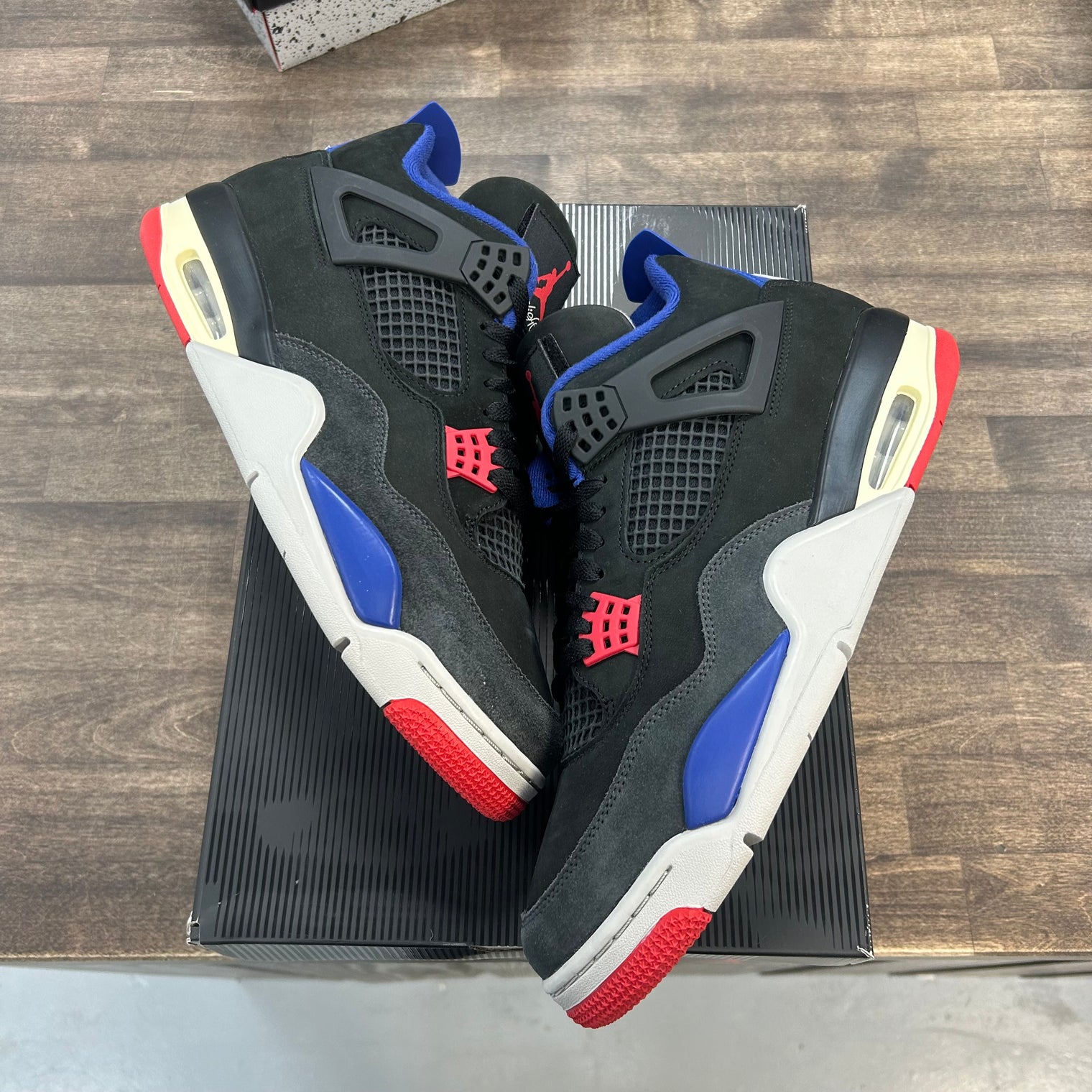 Rare Air Jordan 4 Retro (Gold Lettering) (USED)