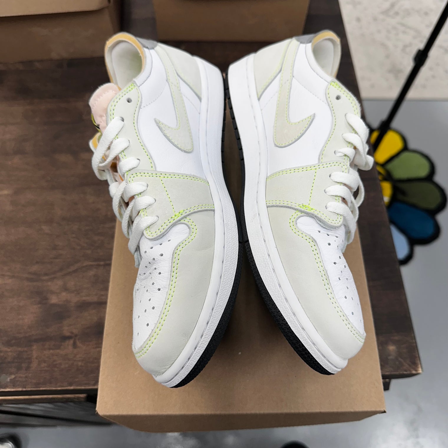 White Ghost Green Black Jordan 1 Low OG (USED,No Box)