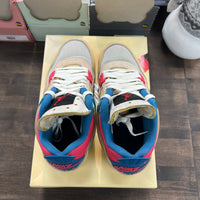 Union Jordan 4 Guava (USED)