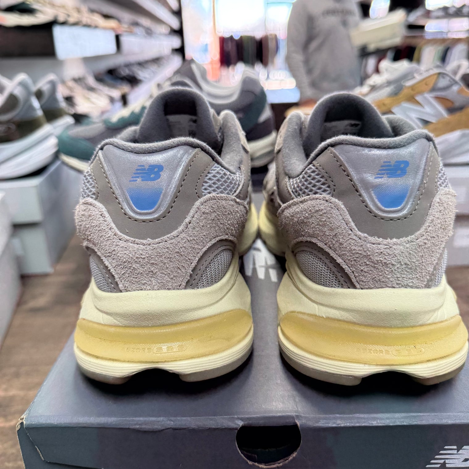 New Balance 2010 Grey Day (2025) (US 9.5) (USED)