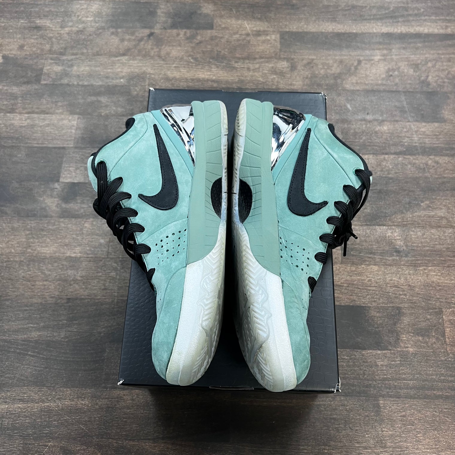 Girl Dad Kobe 4 Protro (USED)