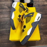 Lightning Jordan 4 (USED)