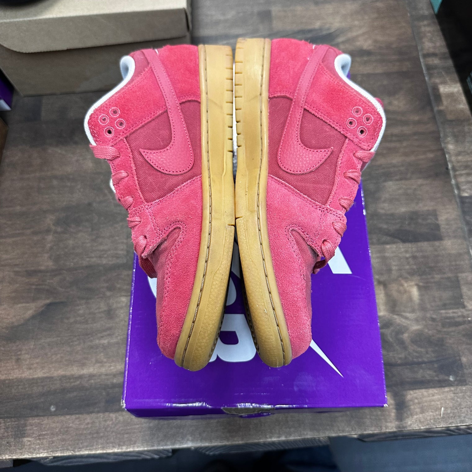 Adobe SB Dunk Low (USED)