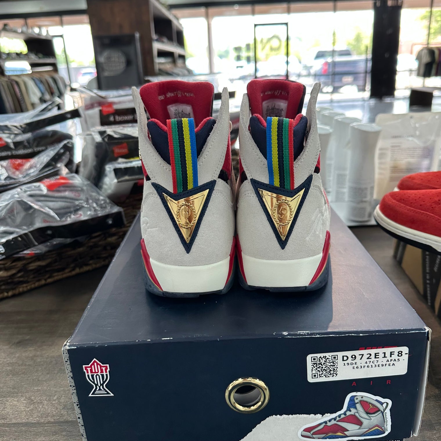 Trophy Room Jordan 7 Sherriff in Town (USED)
