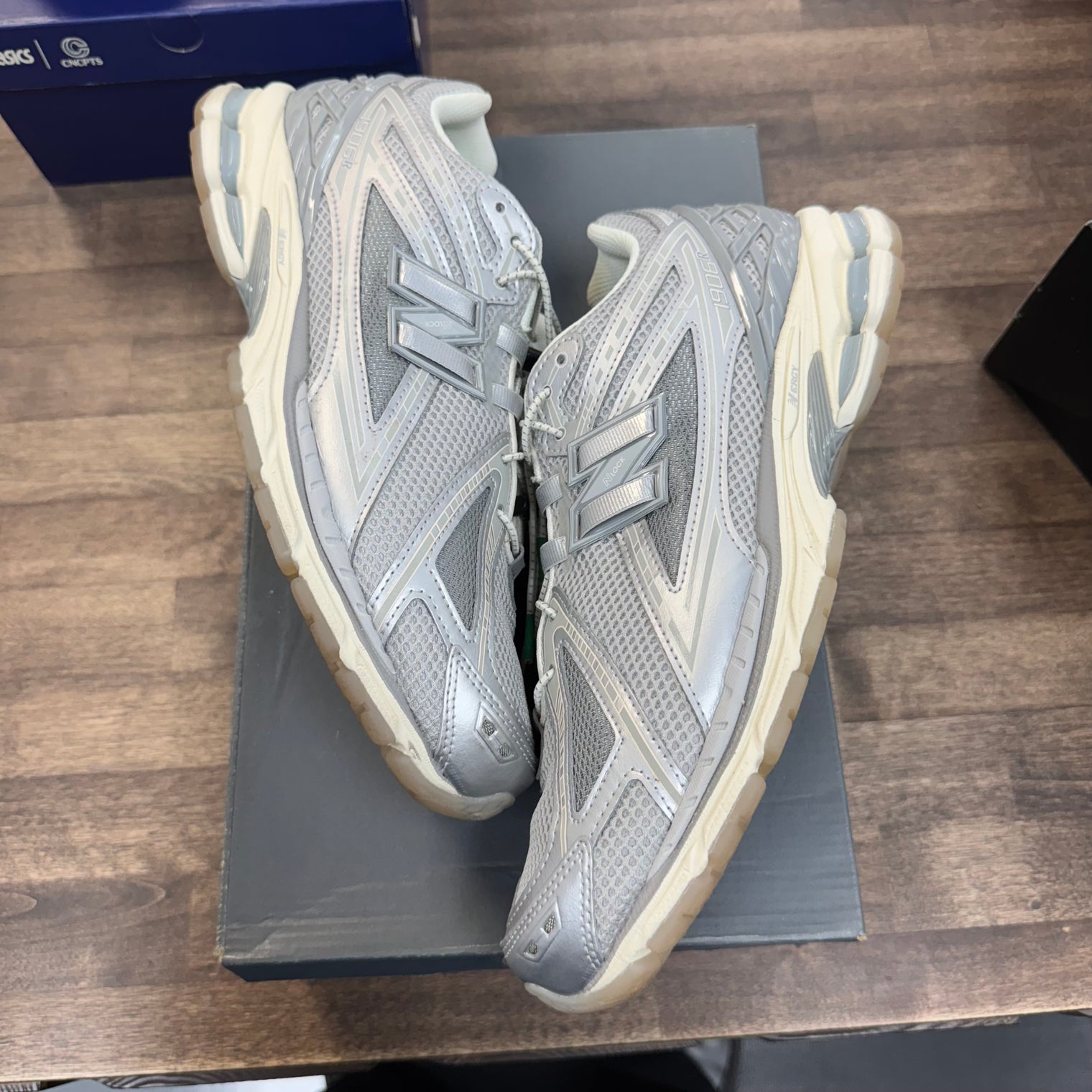 Up There New Balance 1906R (USED)