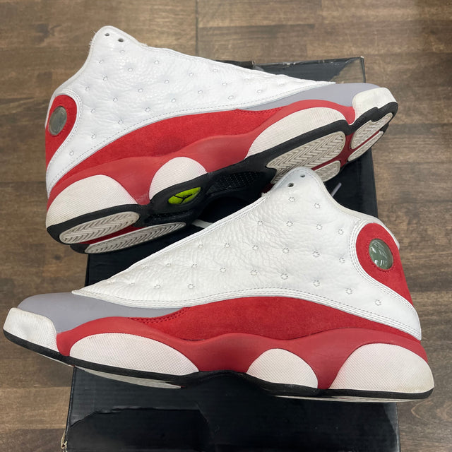 Grey Toe Jordan 13 (USED)