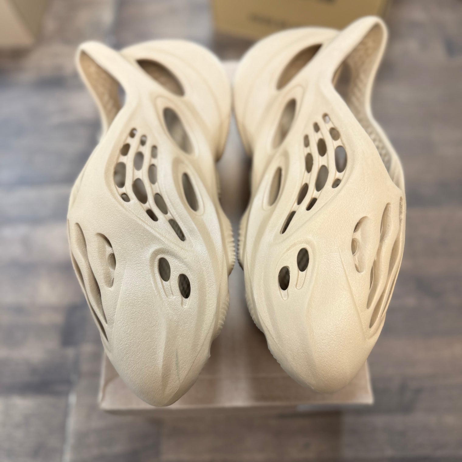 Ochre Yeezy Foam RNNR (USED)