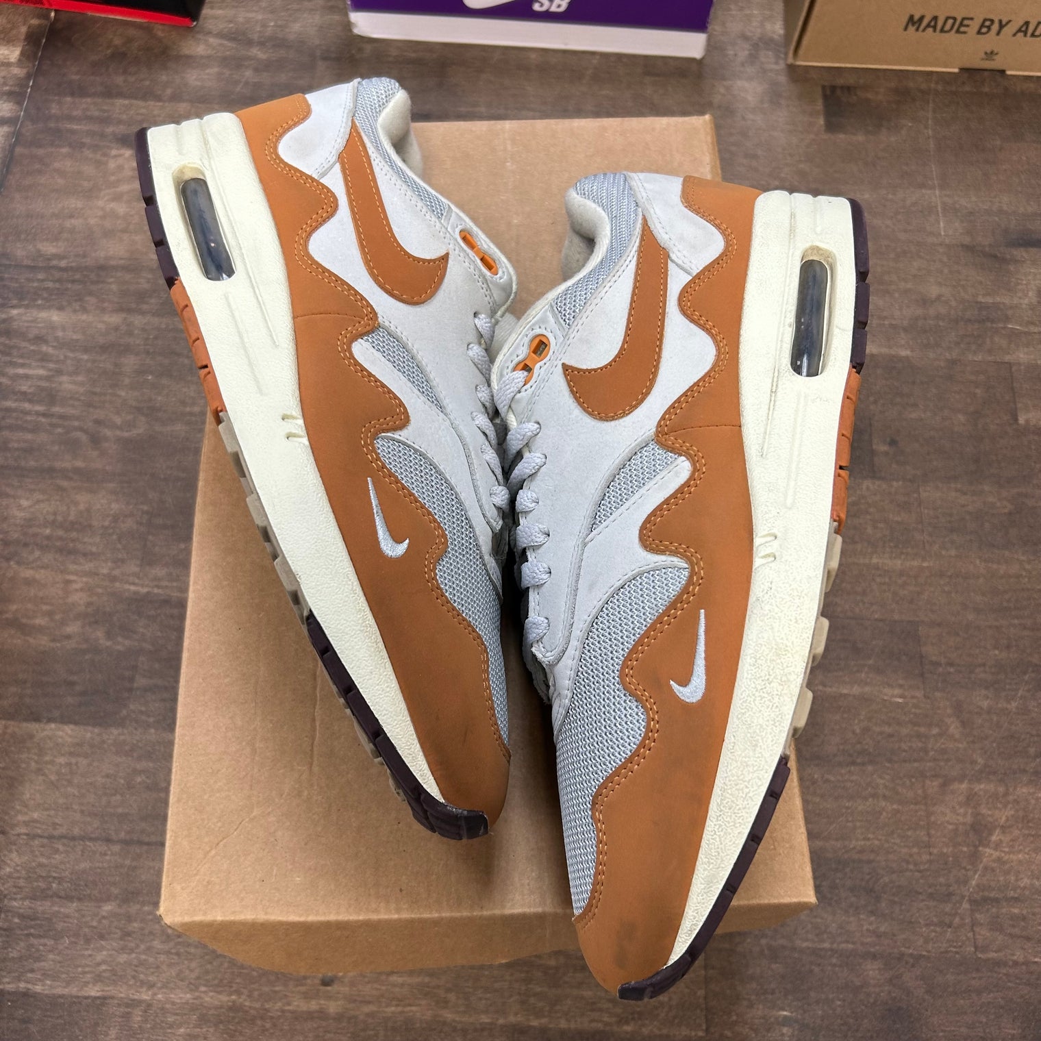 Patta Waves Air Max 1 Monarch (Used, No Box)