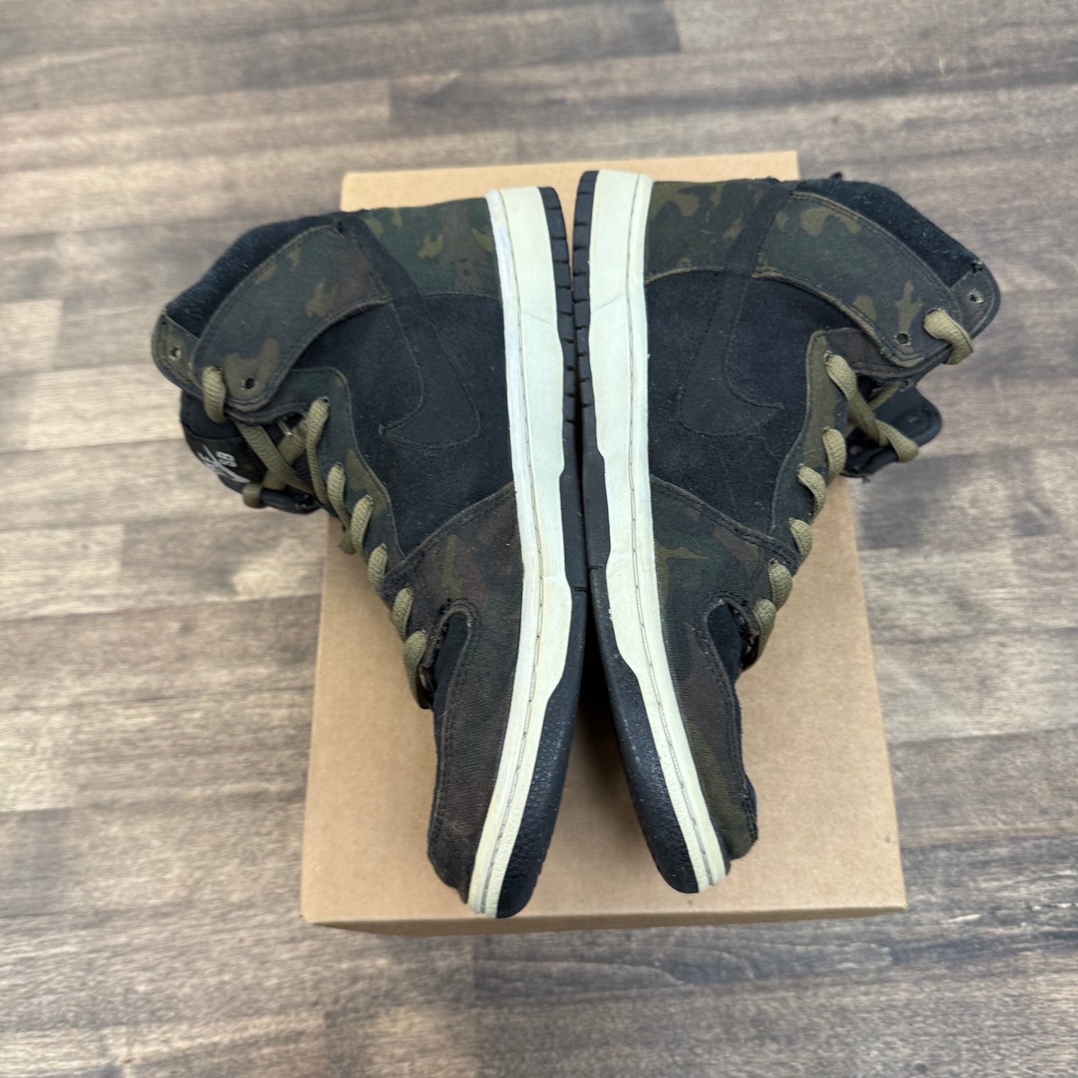 Iguana Camo SB Dunk High (USED)