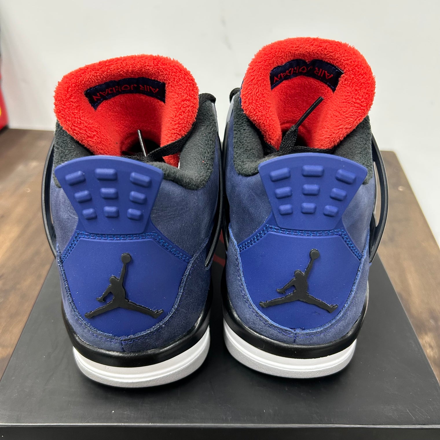 Winter Loyal Jordan 4 Retro (USED)