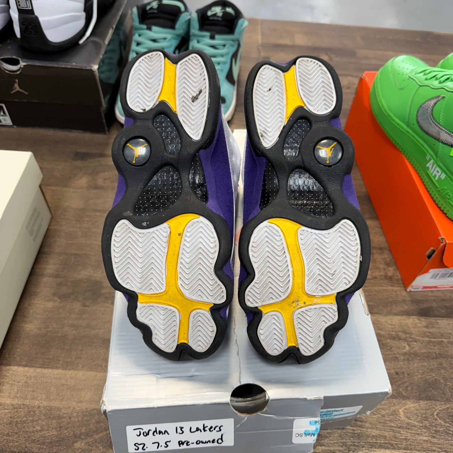 Lakers Jordan 13 Retro (USED)