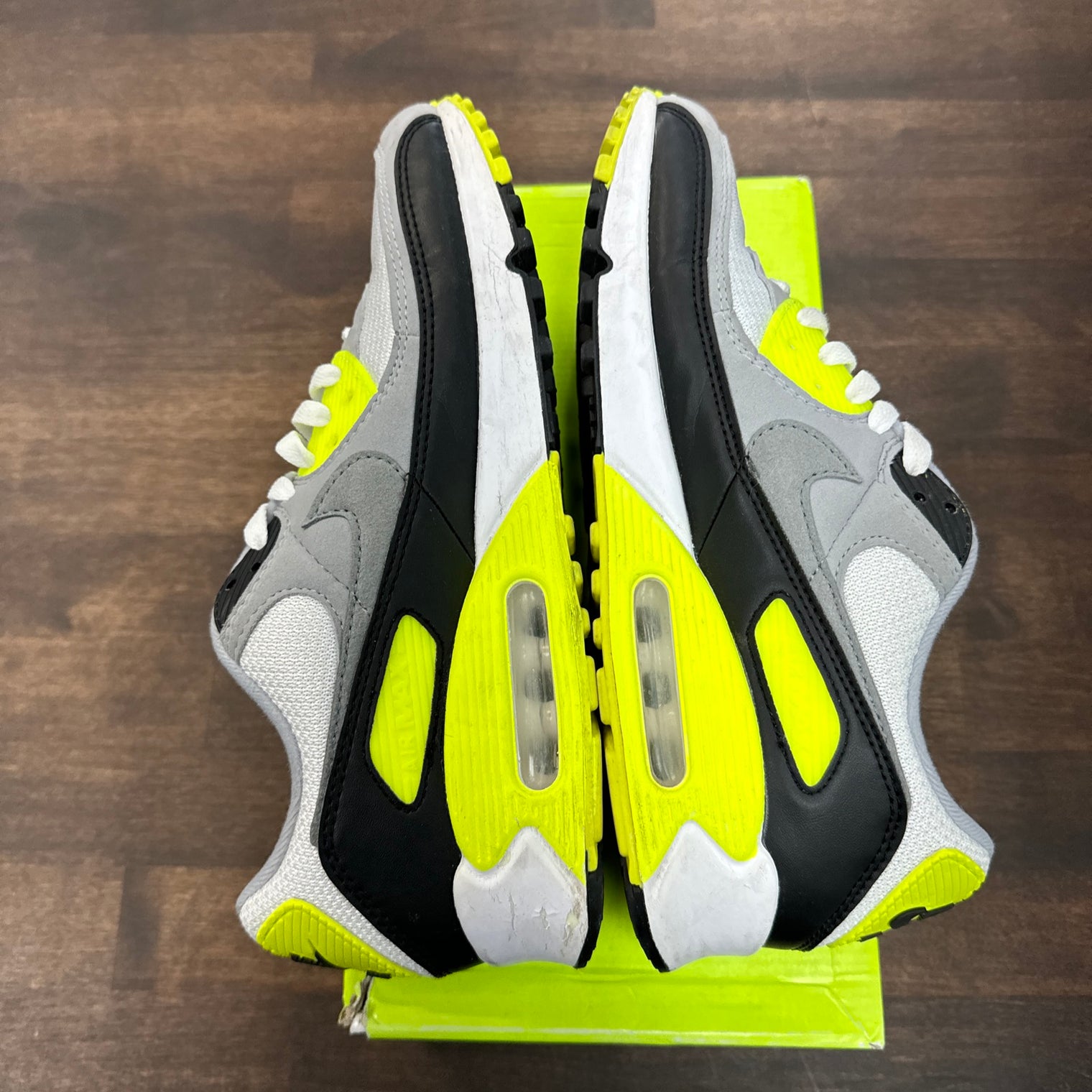 Volt Air Max 90 (2020) (USED)