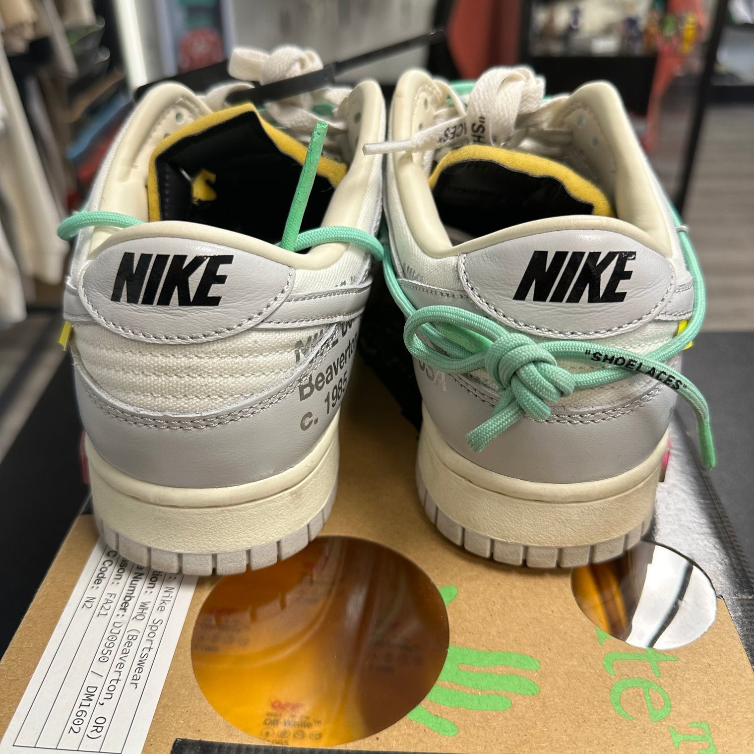 Off-White Nike Dunk Low Lot 4 of 50 (USED)
