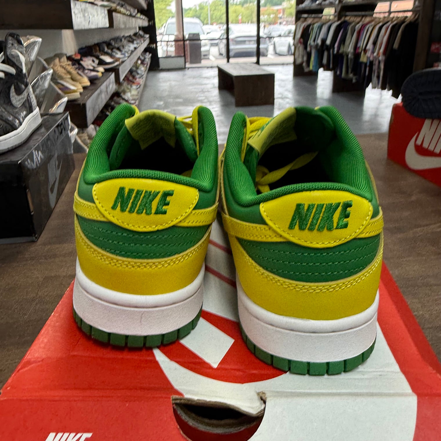 Reverse Brazil Dunk Low (USED)