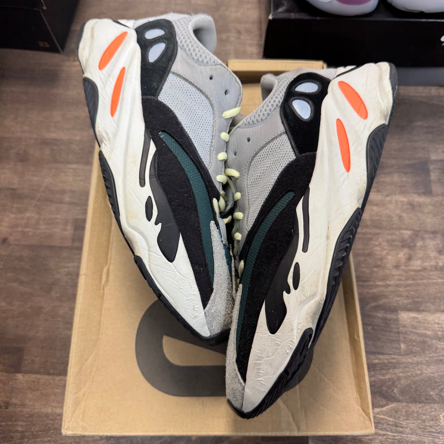 Wave Runner Yeezy 700 (USED)