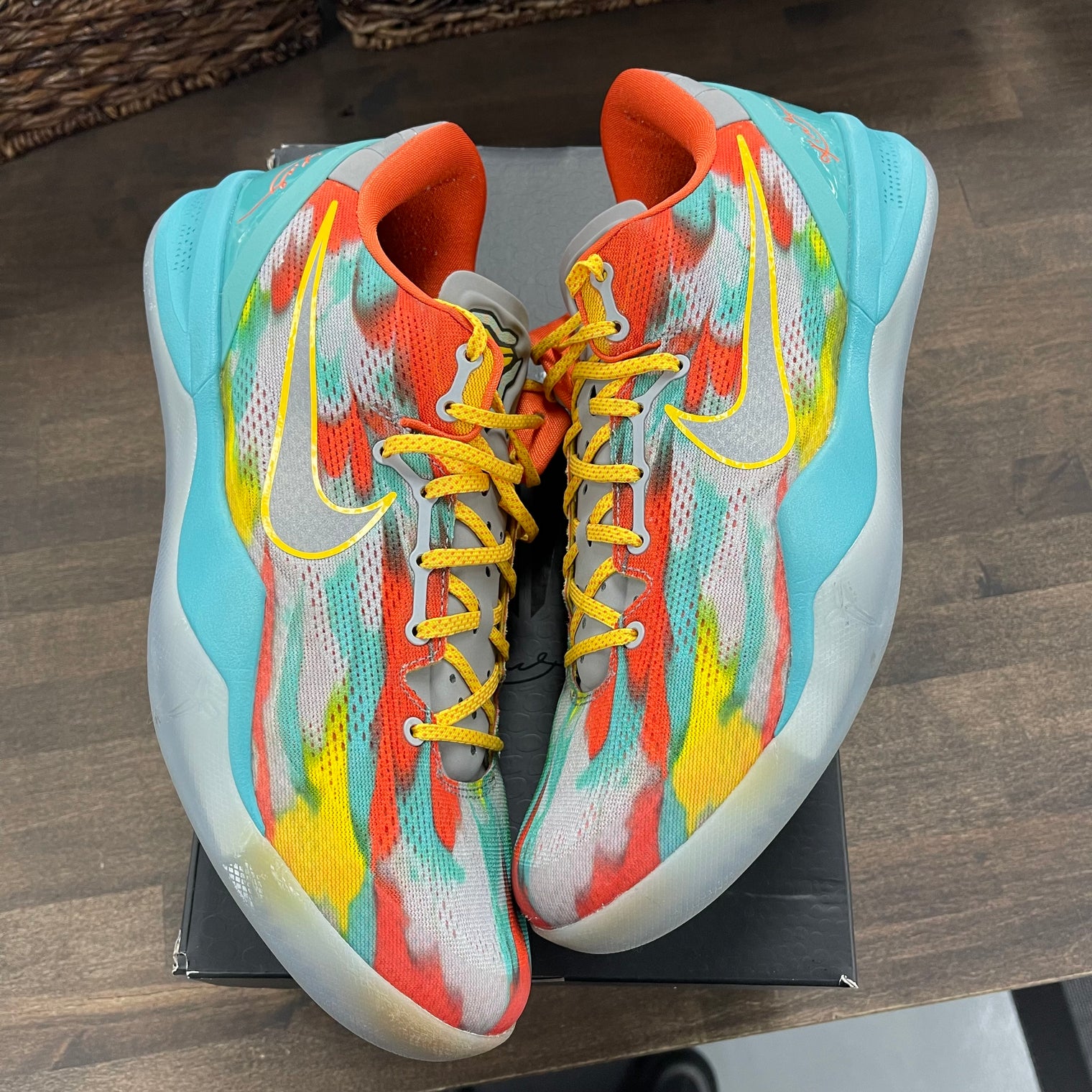 Venice Beach Kobe 8 Protro (USED)
