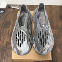 MX Granite Yeezy Foam RNNR (USED,No Box)