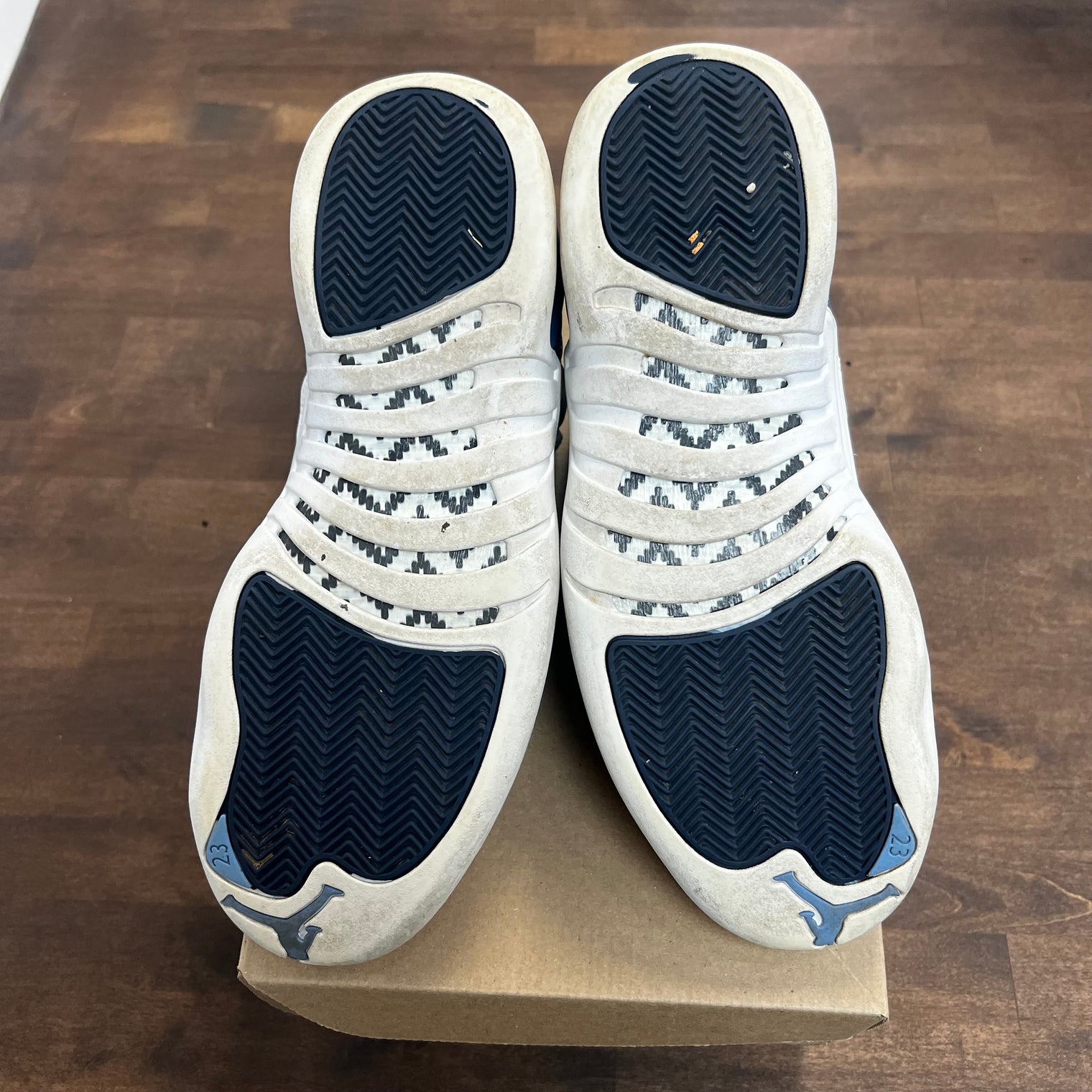 Indigo Jordan 12 Retro (USED,NO BOX)