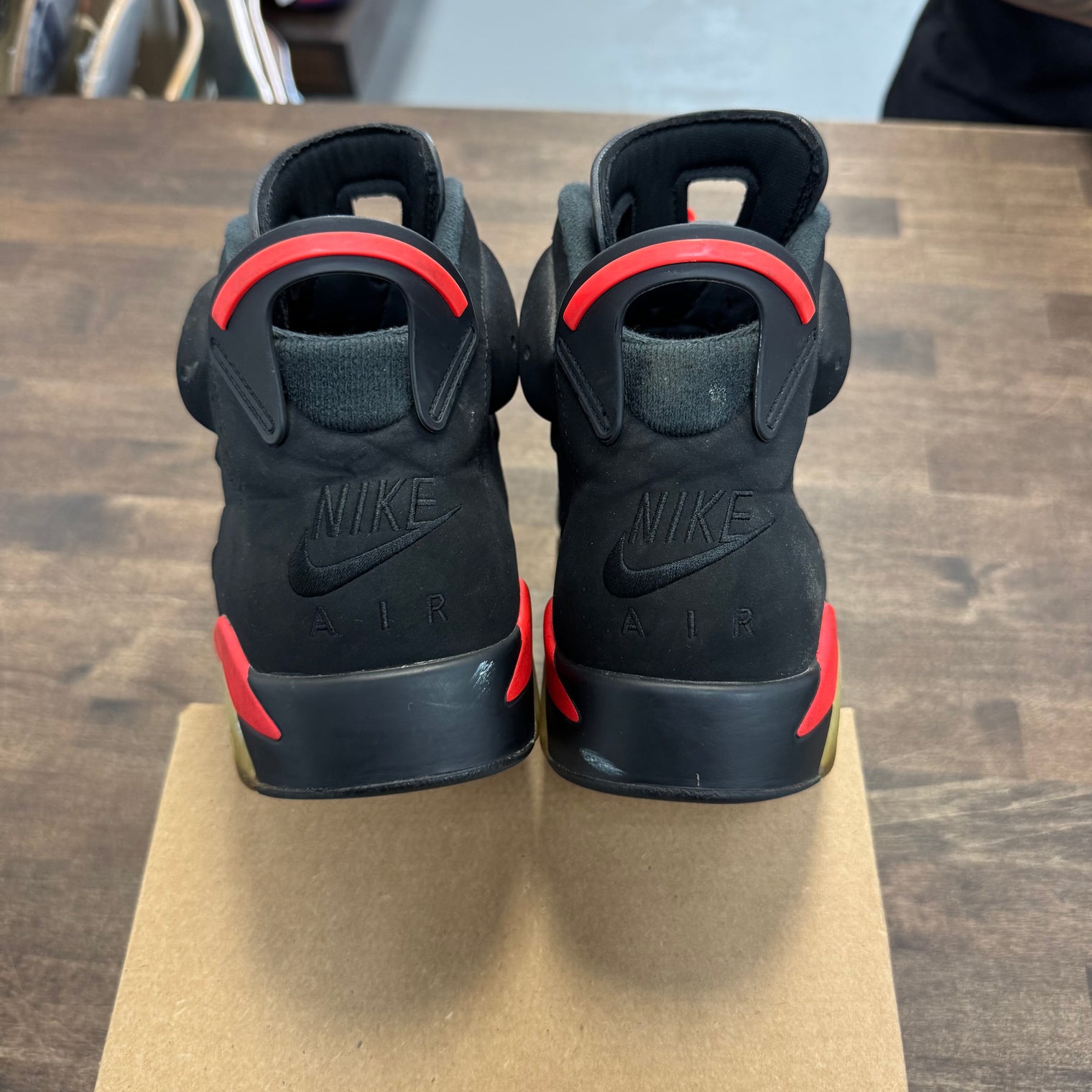Black Infrared Jordan 6 Retro (USED, No Box)