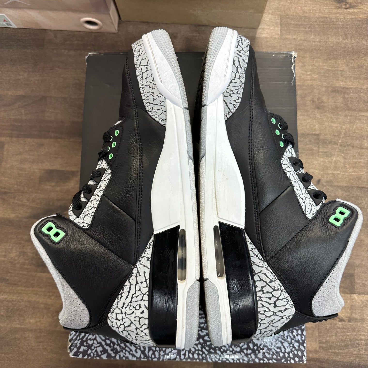 Green Glow Jordan 3 (USED)