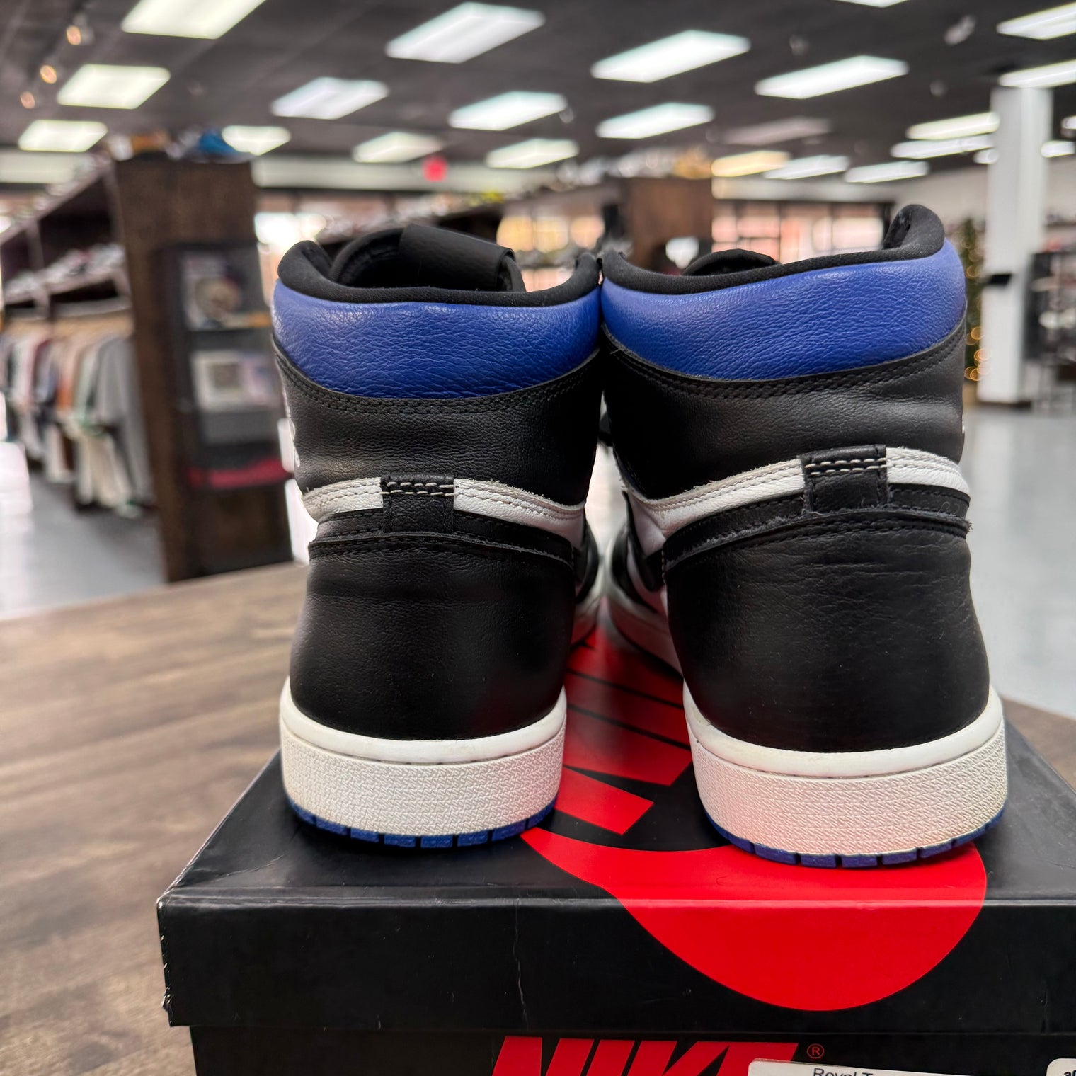 Royal Toe Jordan 1 Retro High (USED)