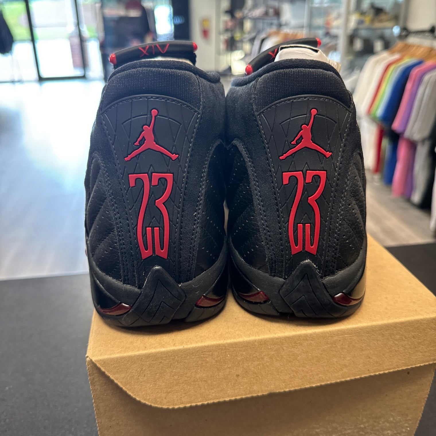 Last Shot Jordan 14 (Like new, no box)