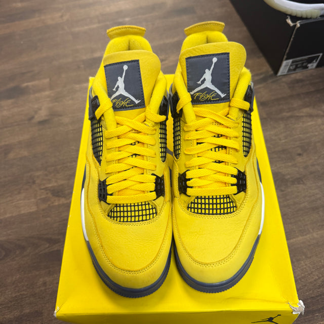 Lightning Jordan 4 Retro (USED)