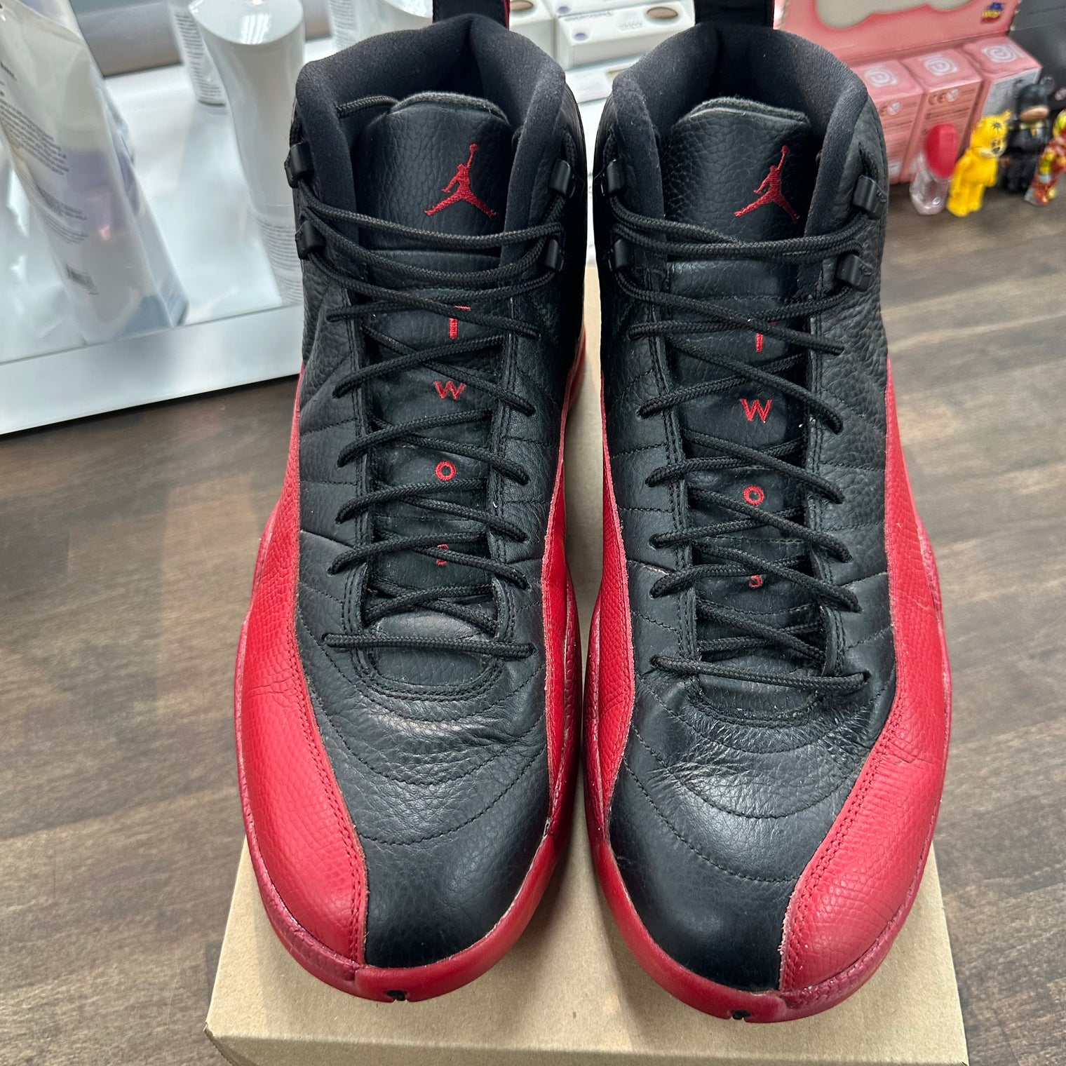 Flu Game Jordan 12 (2016) (USED,No Box)