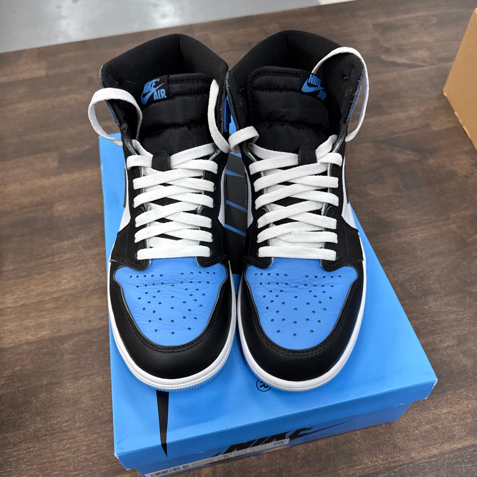 UNC Toe Jordan 1 High (USED)