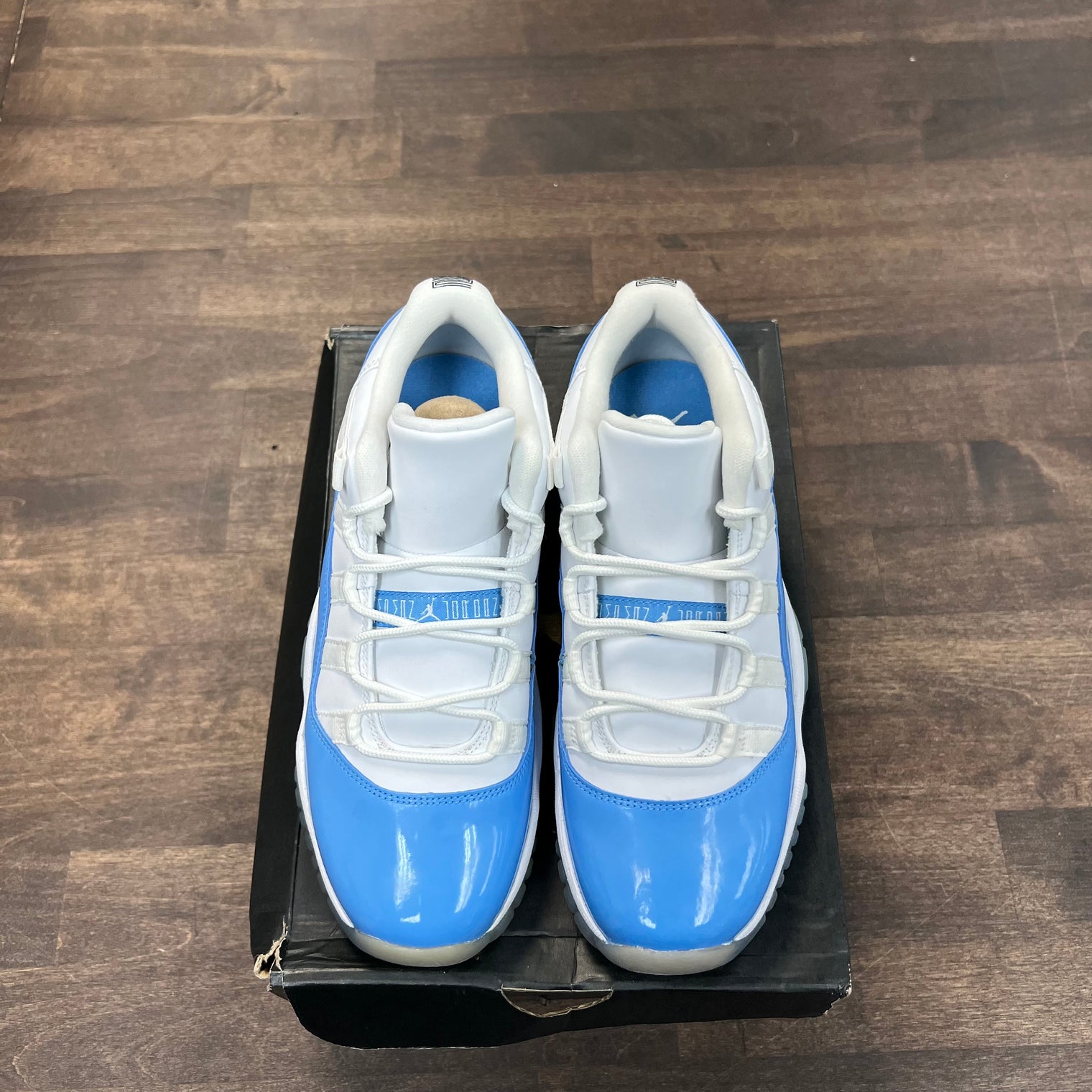 (GS) UNC Jordan 11 Low (2017)