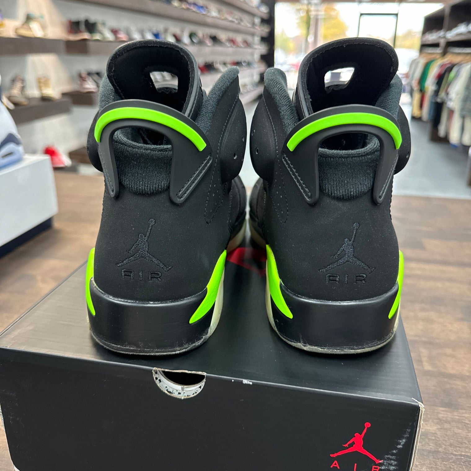 Electric Green Jordan 6 (USED)