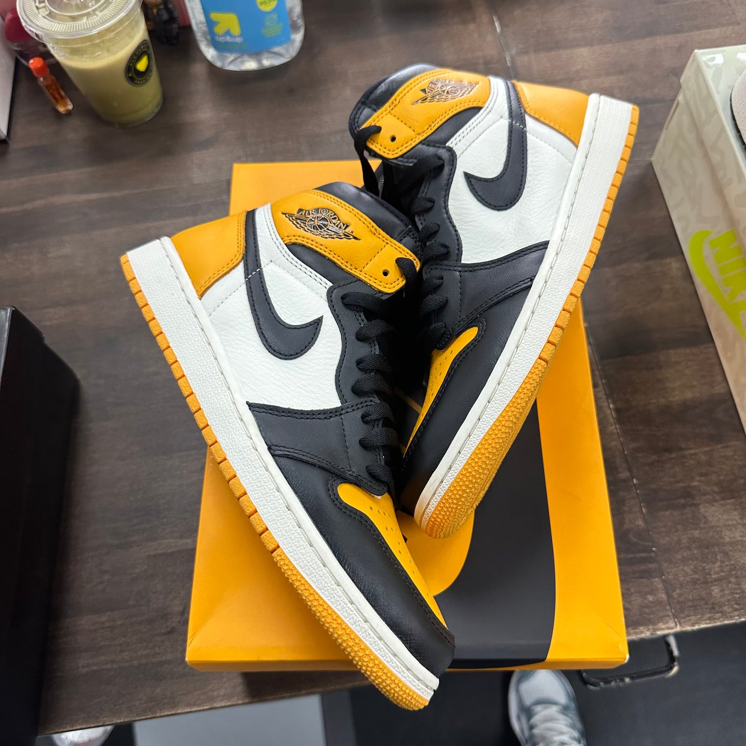 Taxi Yellow Toe Jordan 1 High (USED)