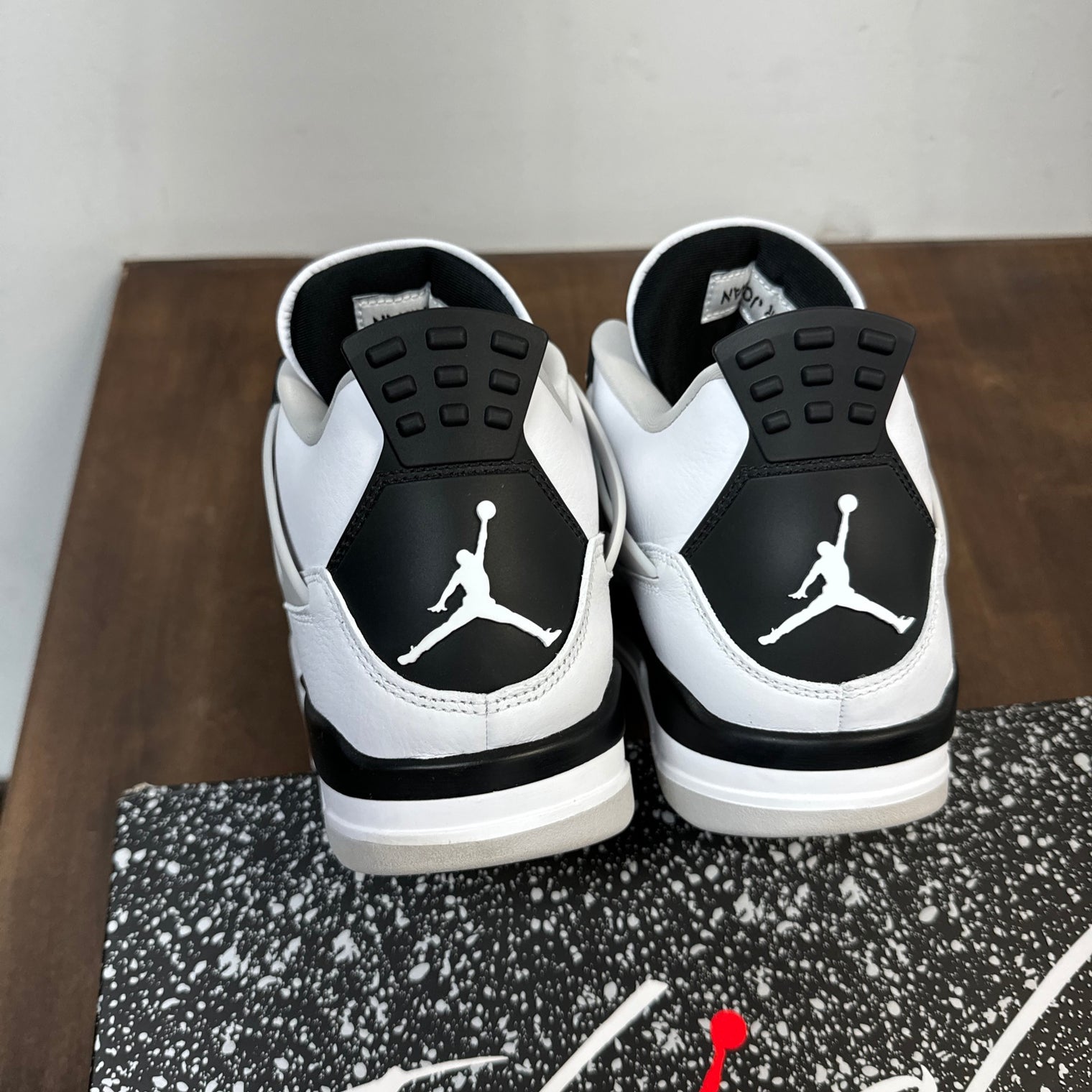 Military Black Jordan 4 (USED)