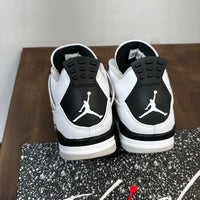 Military Black Jordan 4 (USED)