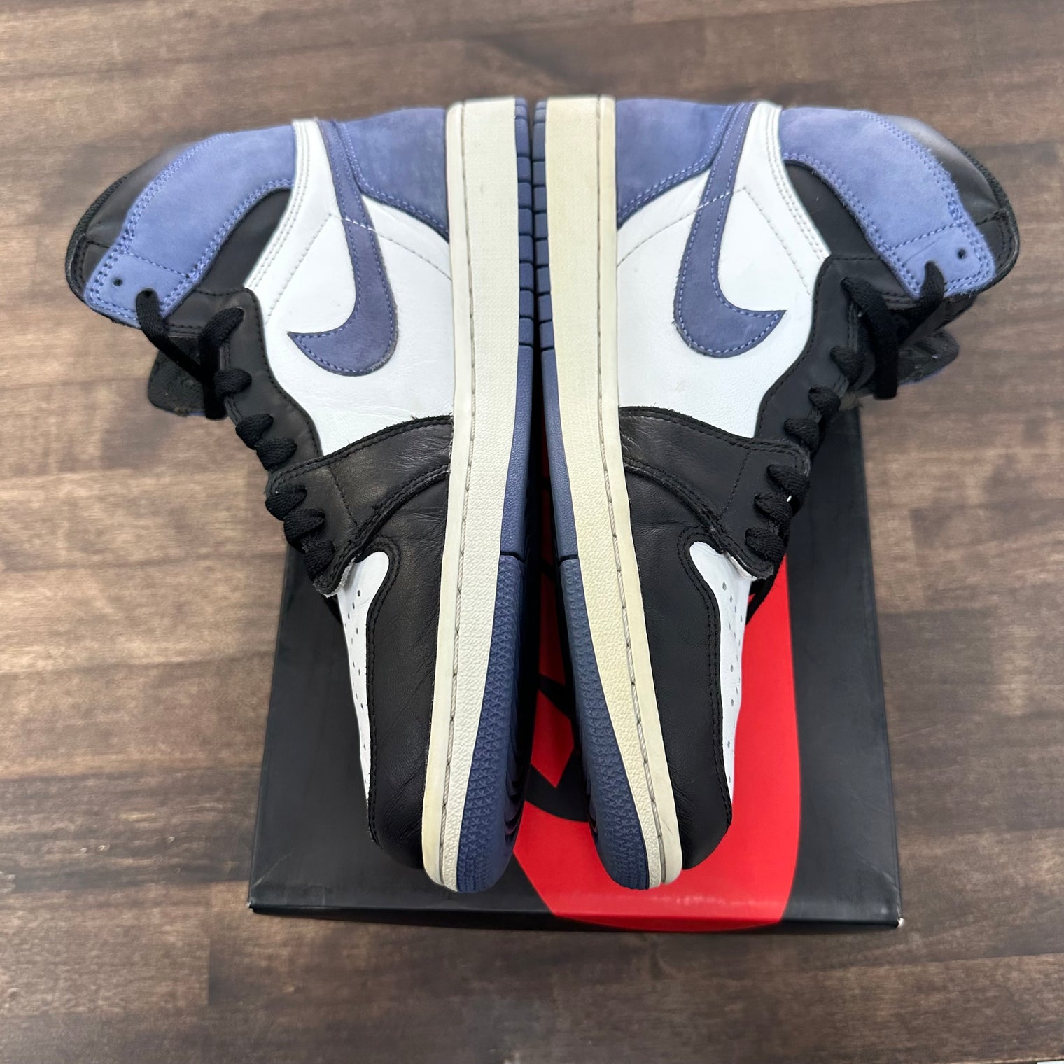 Blue Moon Jordan 1 High (USED,No Box)