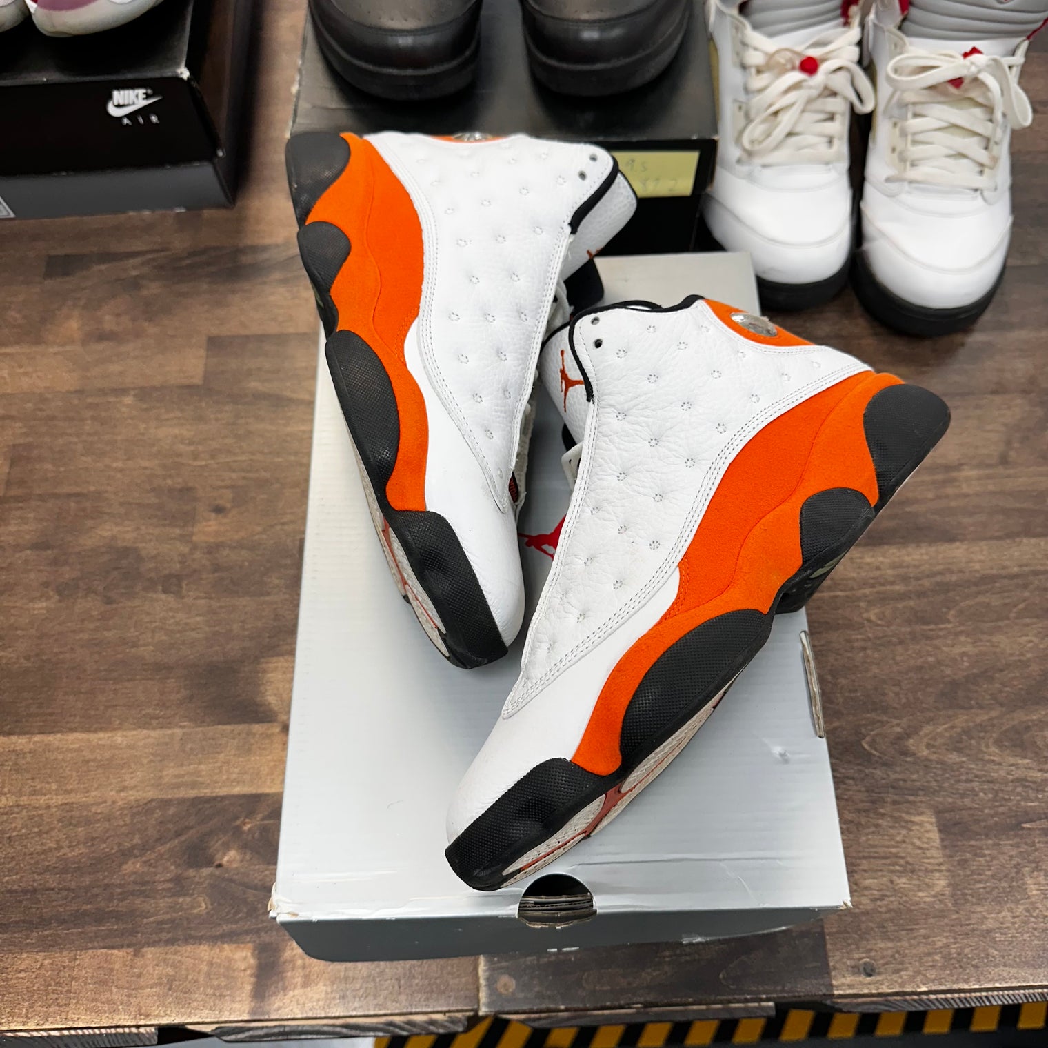 Starfish Jordan 13 (USED)