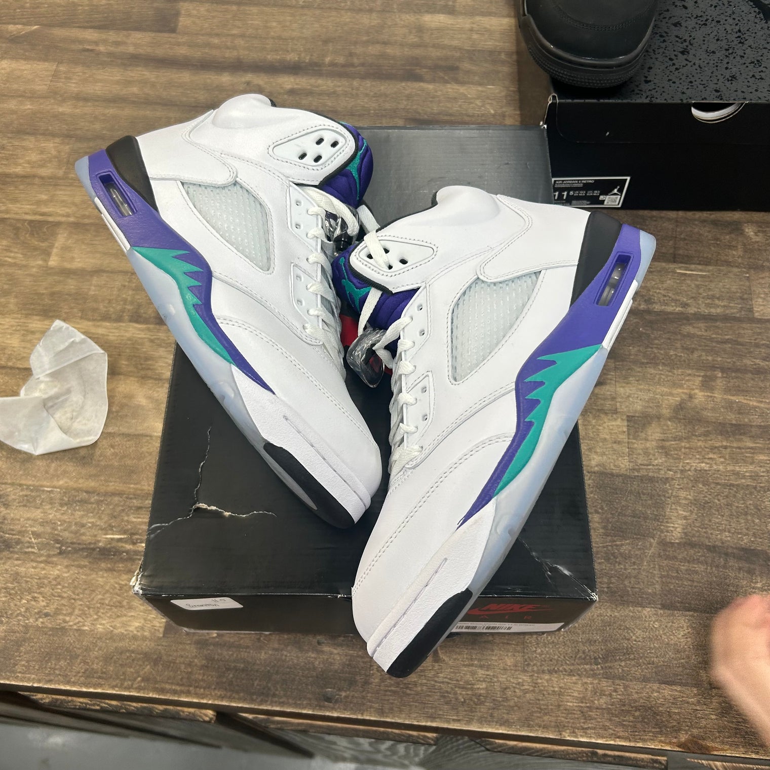 Jordan 5 Retro Grape (2025) (US 11.5) (USED)