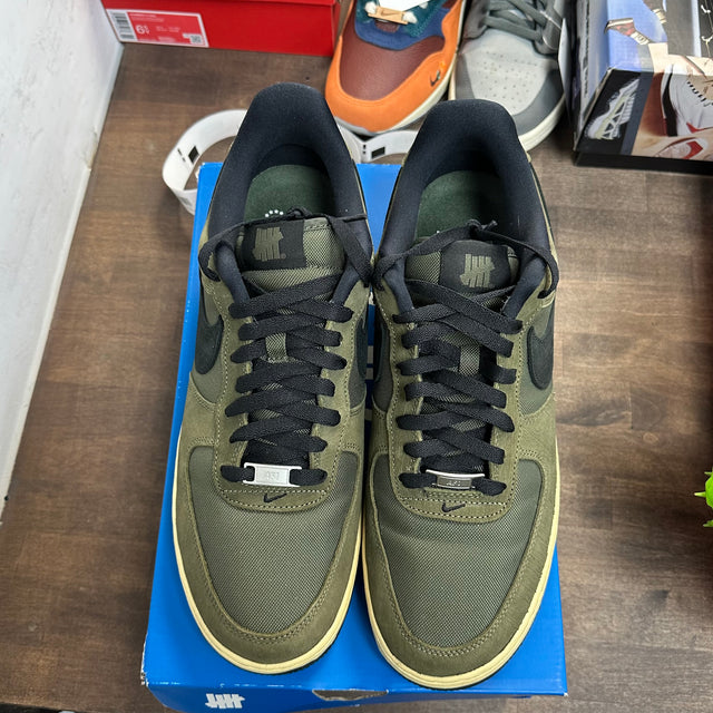 Undefeated Ballistic Dunk vs. AF1 Nike Air Force 1 Low SP (USED)