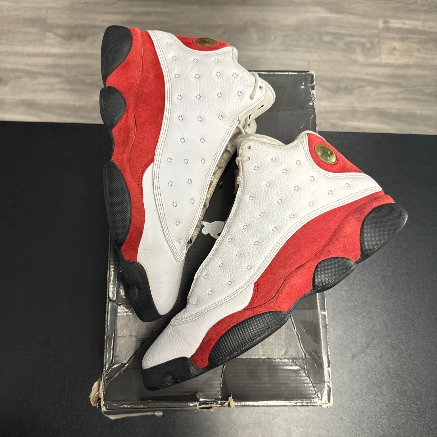 Cherry Jordan 13 2010 (USED)