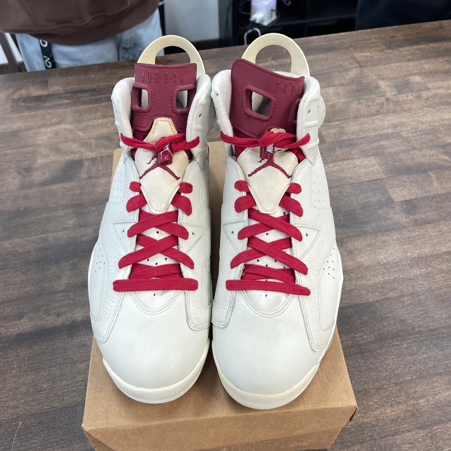 Maroon Jordan 6 (2015) (USED, No Box)