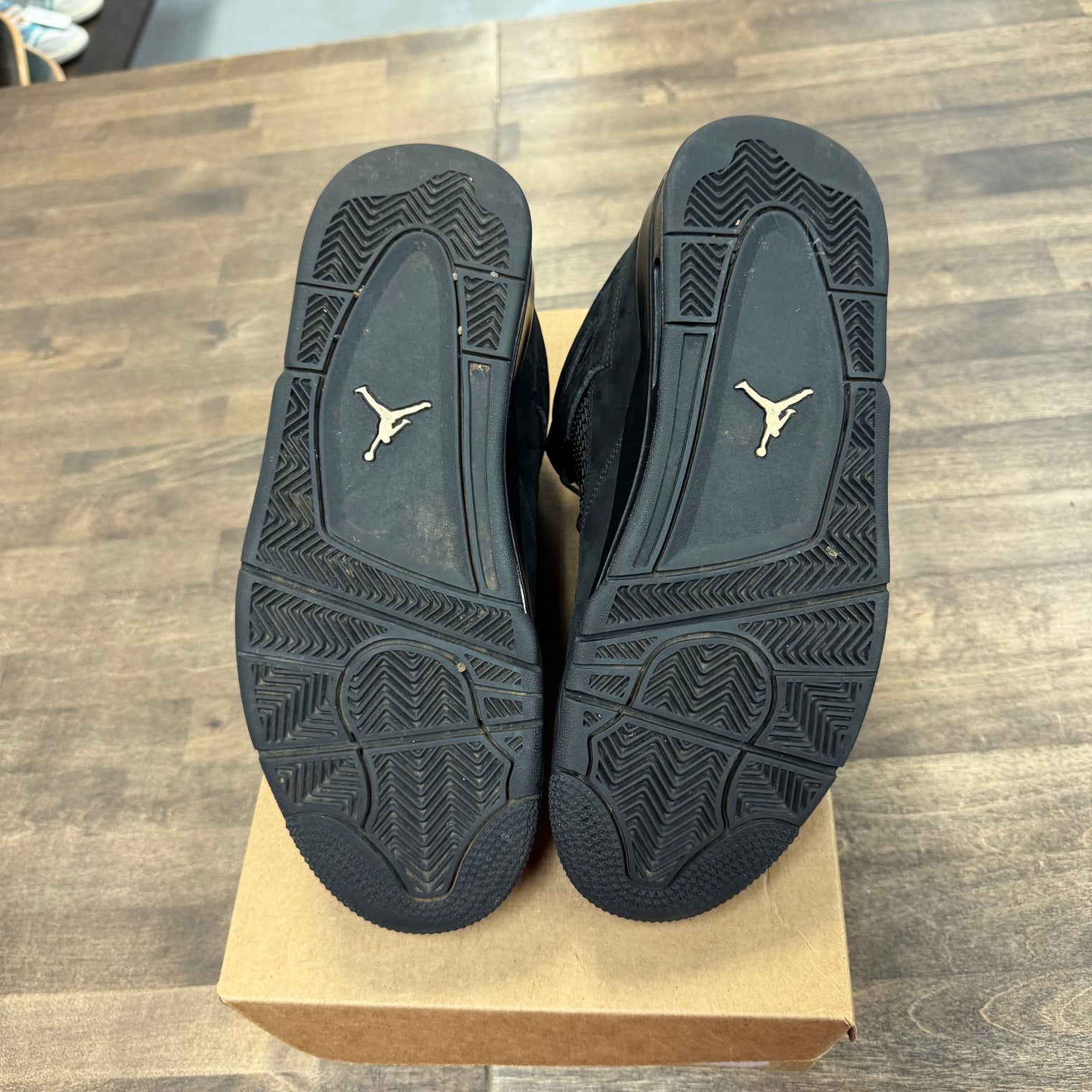 Black Cat Jordan 4 (2020) (USED, No Box)