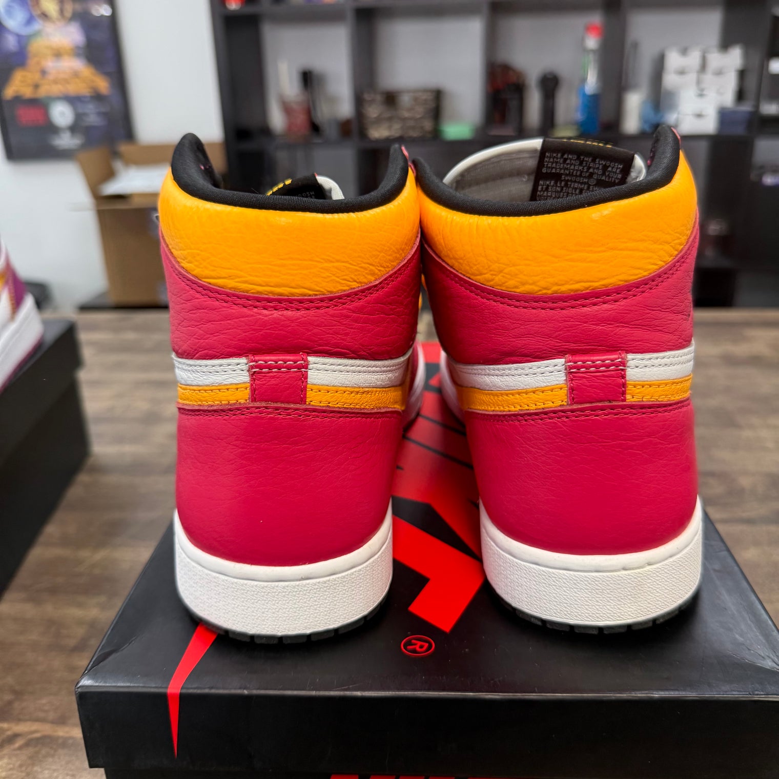 Light Fusion Red Jordan 1 High (USED)