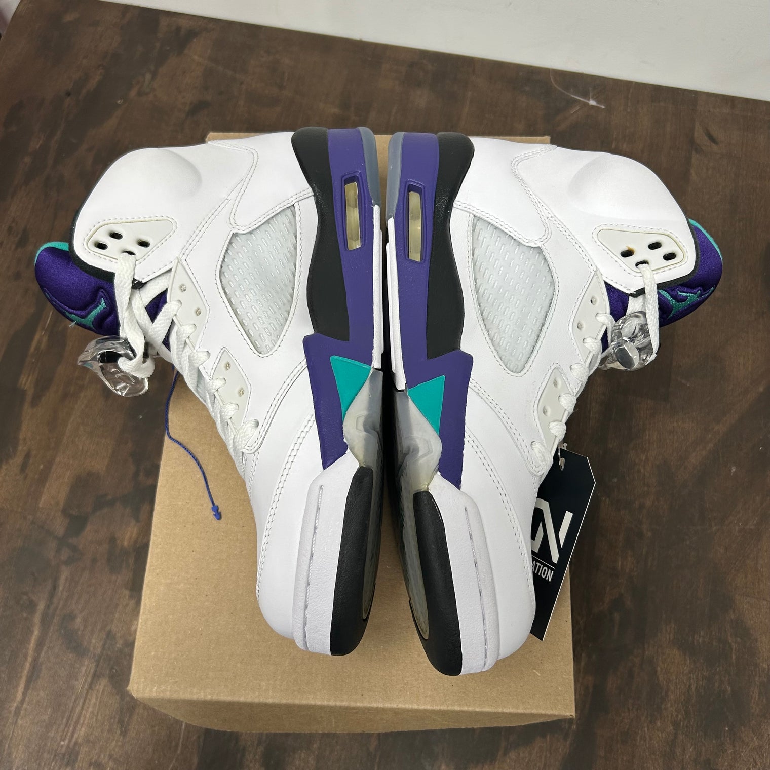 Grape Jordan 5 (2025) (USED)