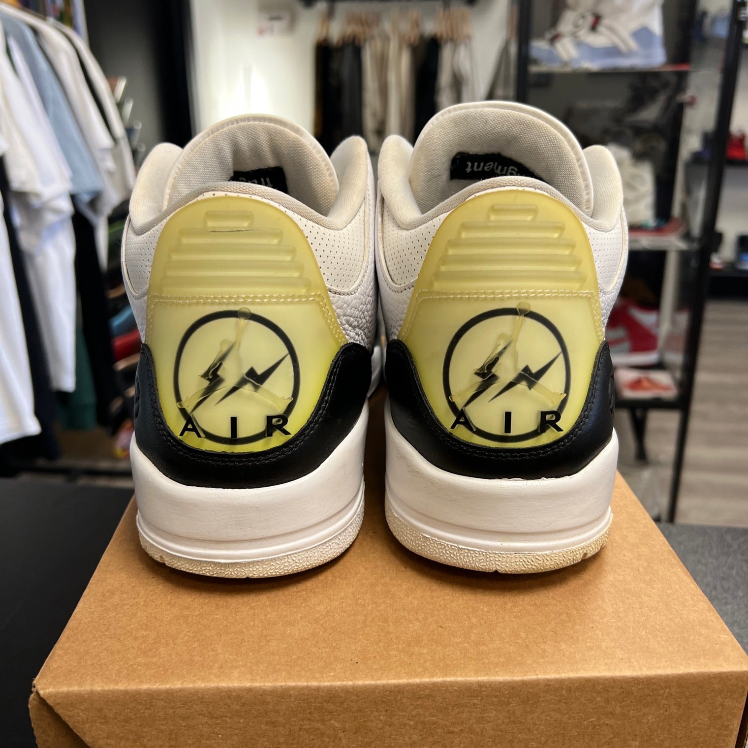 Jordan 3 Retro SP x Fragment Design Mid White (USED, no box)