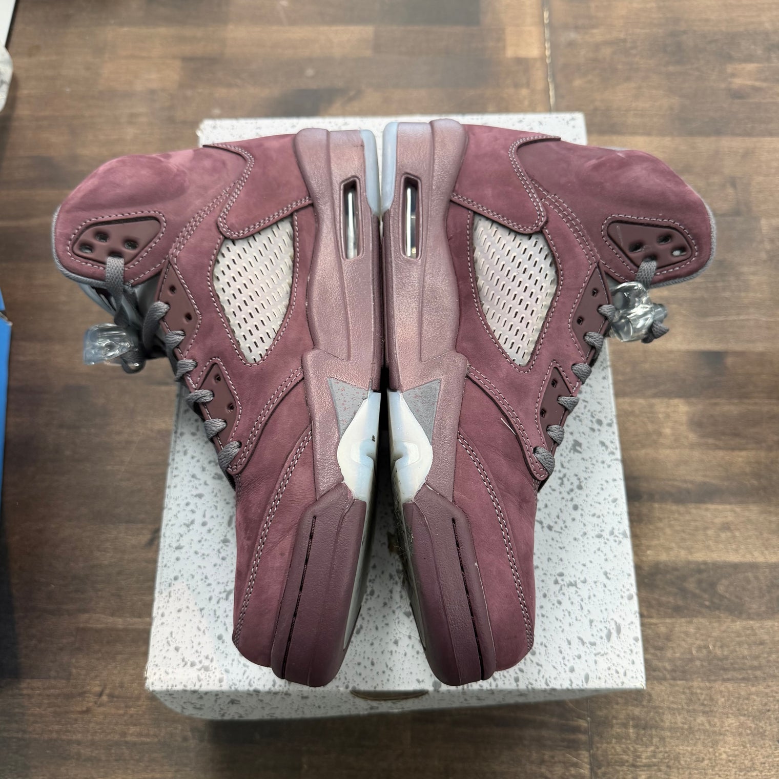 Burgundy Jordan 5 Retro (USED)