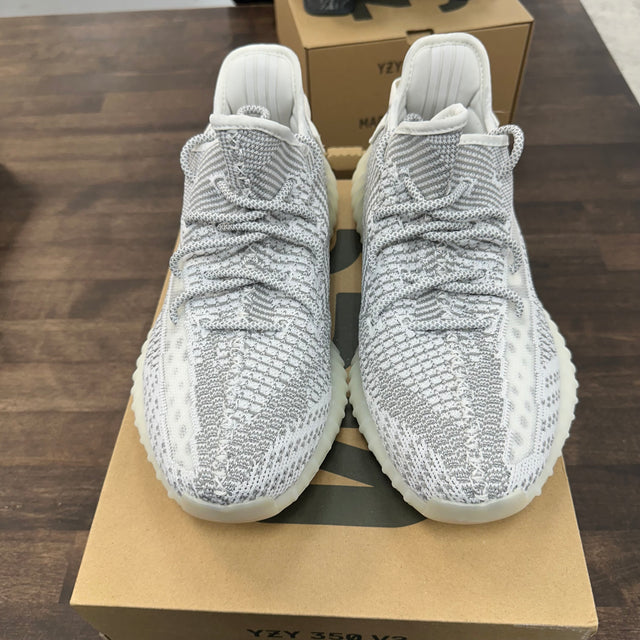 Static Yeezy 350 (USED)