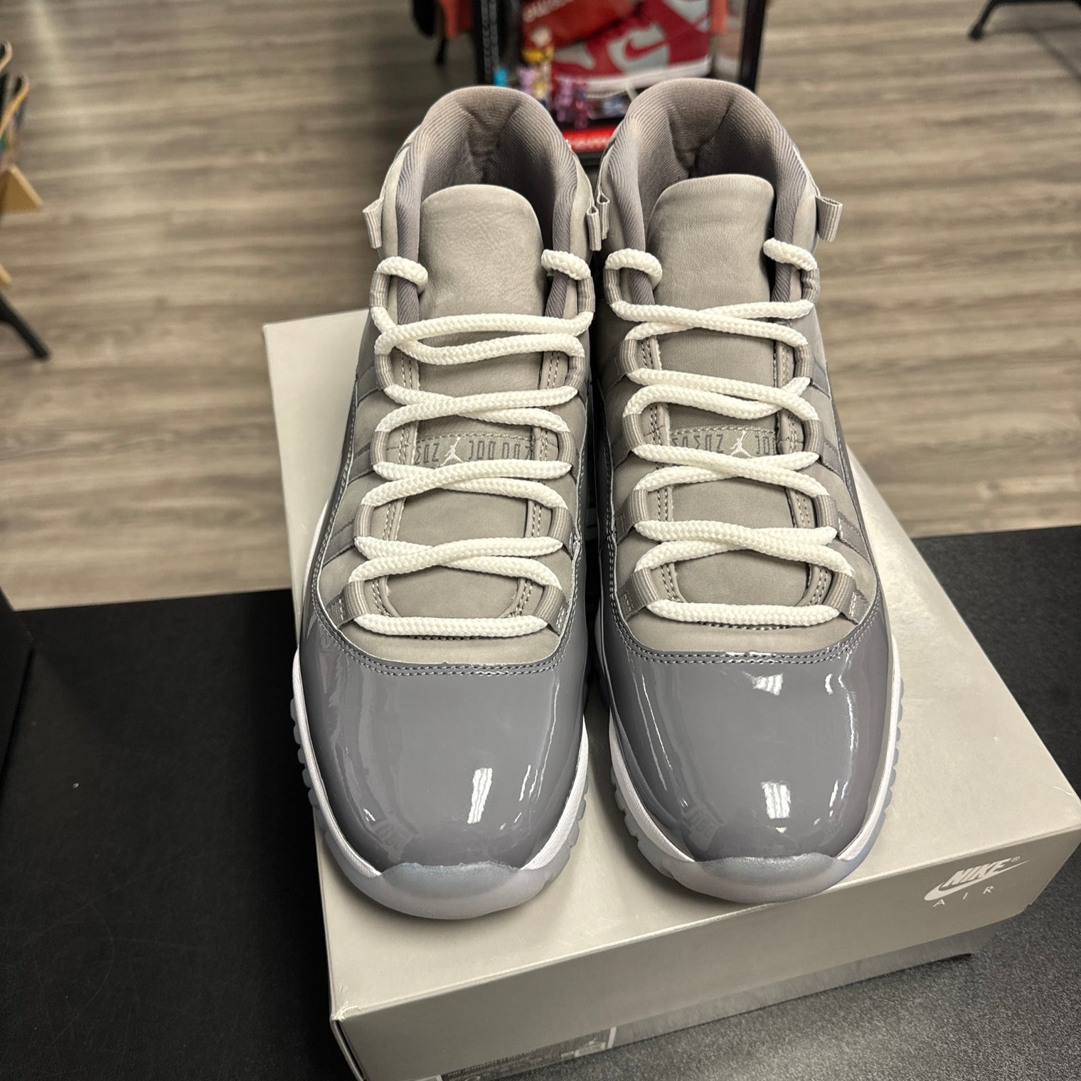 Cool Grey Jordan 11 (USED)