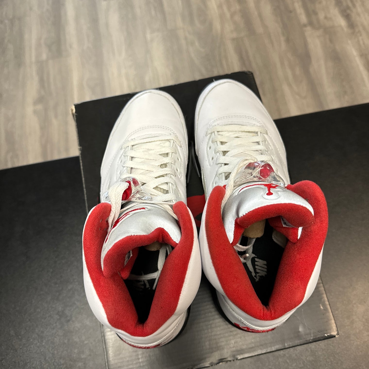 Fire Red Jordan 5 (USED)
