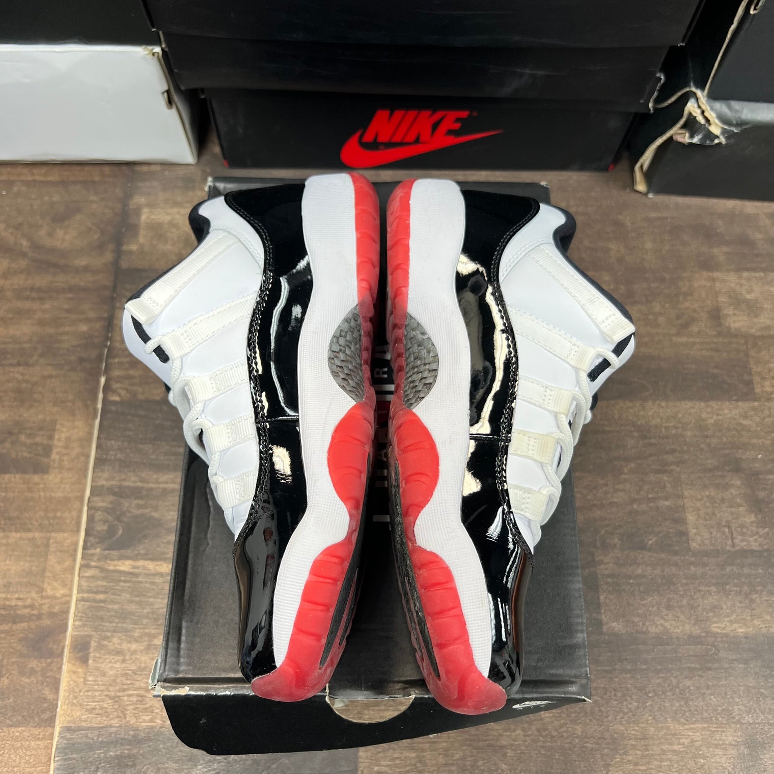 (GS) Concord Bred Jordan 11 Low (USED)
