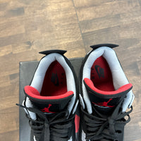 Bred Jordan 4 2019 (USED)